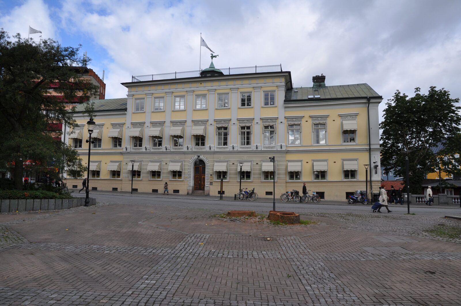 Fasader längs Stora Gatan i centrala Västerås